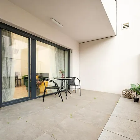 Elegant Manufaktura 2br & 2 Baths & Parking * Lodz