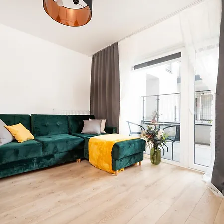Elegant Manufaktura 2br & 2 Baths & Parking Lägenhet