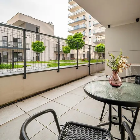 Lägenhet Elegant Manufaktura 2br & 2 Baths & Parking Łódź