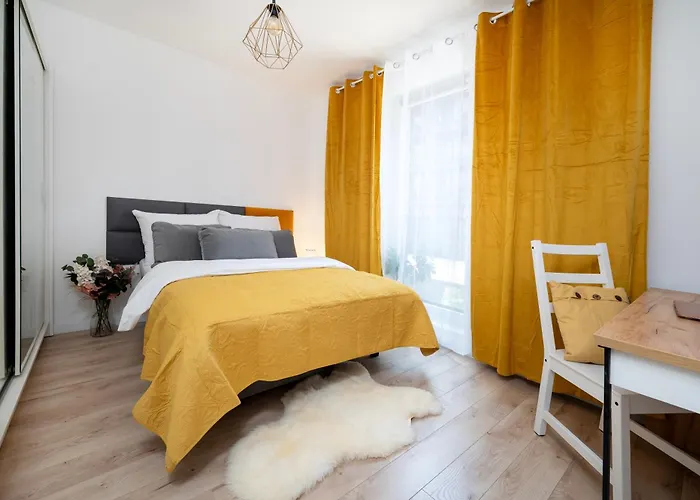 Manufaktura - Z Parkingiem I Dwoma Lazienkami